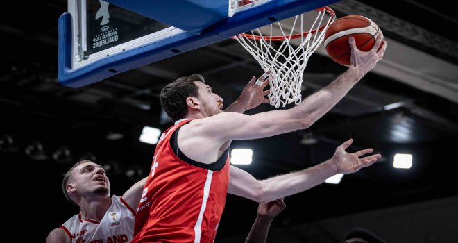 12 Dev Adam İsviçre'de zorlanmadı