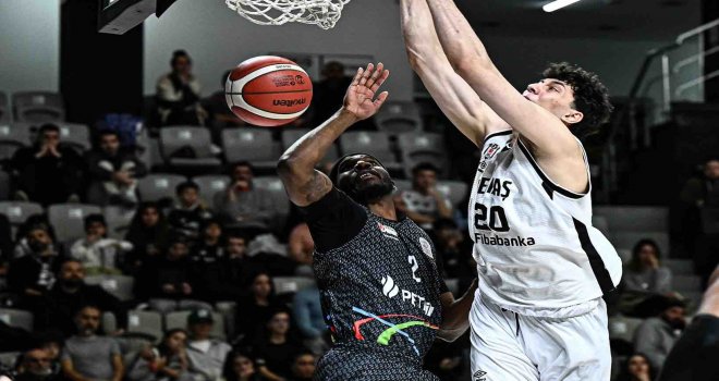 Beşiktaş, Aliağa Petkimspor engelini aştı