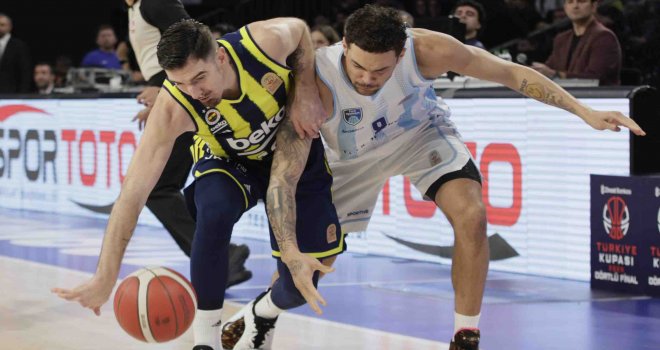 Fenerbahçe adını finale yazdırdı