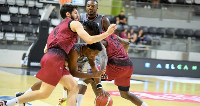 Gaziantep Basketbol, Avrupa'ya galibiyetle başladı