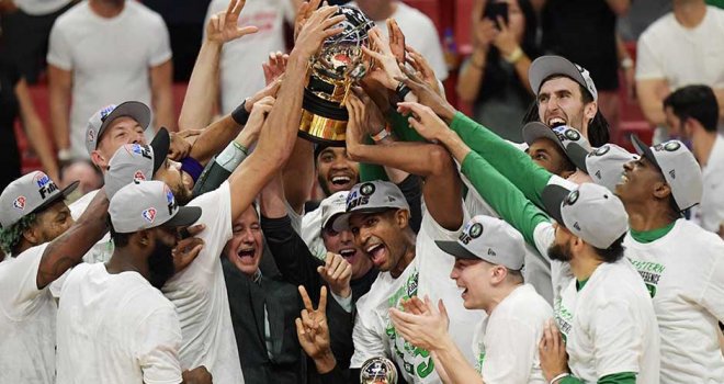 NBA Finalleri'nde Warriors'un rakibi Celtics oldu