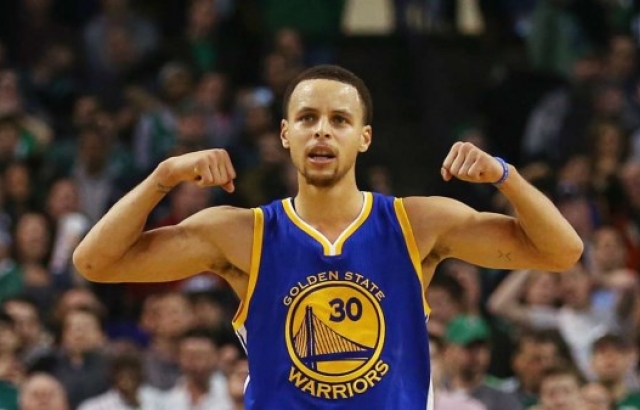 NBA'de normal sezonun MVP'si Curry