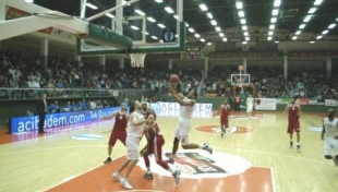 Banvit, Eurocup'a galibiyetle başladı