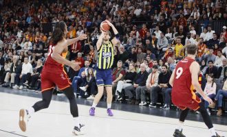 Derbinin galibi Fenerbahçe Beko