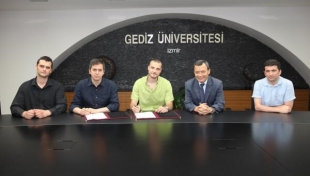 EMRE ÖZPULAT GEDİZ ÜNİVERSİTESİ'NDE