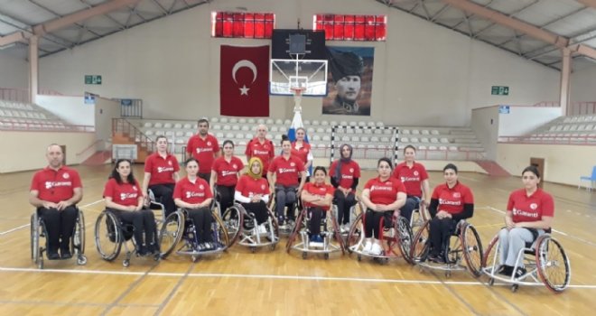 Tekerlekli Sandalye Basketbol A Kadınlar Milli Takımı kampa giriyor