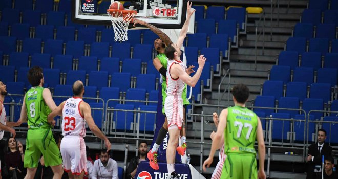 Tofaş, Play-off şansını sürdürdü