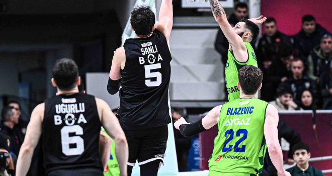 TOFAŞ'ı eleyen Beşiktaş yarı finalde 