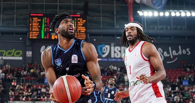 Türk Telekom, Karşıyaka'dan galibiyetle dönüyor